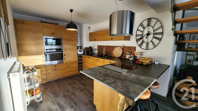 Appartement T3 &agrave; vendre - 3 pi&egrave;ces - 93 m2 - Arcon - 25 - FRANCHE-COMTE