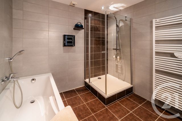 Appartement T4 &agrave; vendre - 4 pi&egrave;ces - 123 m2 - Pontarlier - 25 - FRANCHE-COMTE