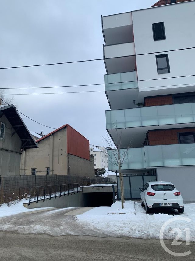 parking - PONTARLIER - 25