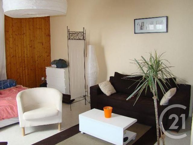 Appartement F1 à louer - 2 pièces - 37 m2 - Pontarlier - 25 - FRANCHE-COMTE