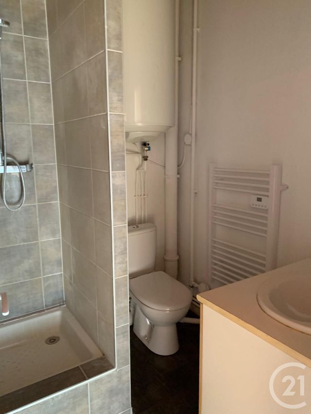 Appartement F1 à louer - 2 pièces - 37 m2 - Pontarlier - 25 - FRANCHE-COMTE