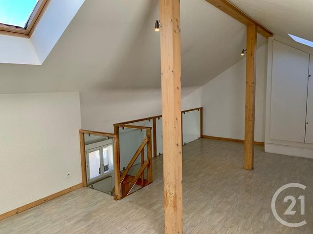 Appartement F4 à louer - 4 pièces - 95 m2 - Pontarlier - 25 - FRANCHE-COMTE