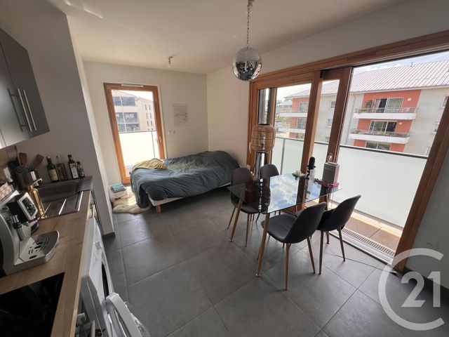 Appartement Studio &agrave; louer - 1 pi&egrave;ce - 24,12 m2 - Pontarlier - 25 - FRANCHE-COMTE