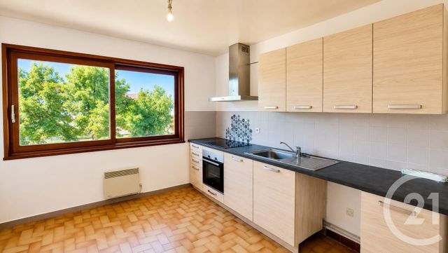 Appartement F3 &agrave; vendre - 3 pi&egrave;ces - 70,40 m2 - Pontarlier - 25 - FRANCHE-COMTE