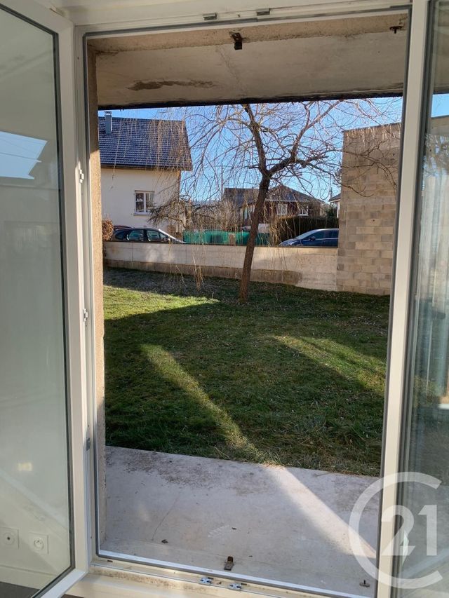 Appartement F1 &agrave; louer - 2 pi&egrave;ces - 30 m2 - Pontarlier - 25 - FRANCHE-COMTE
