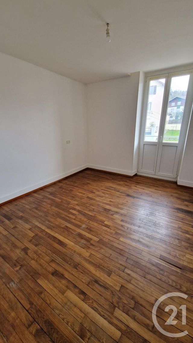 Appartement F3 &agrave; louer - 3 pi&egrave;ces - 67,18 m2 - Pontarlier - 25 - FRANCHE-COMTE