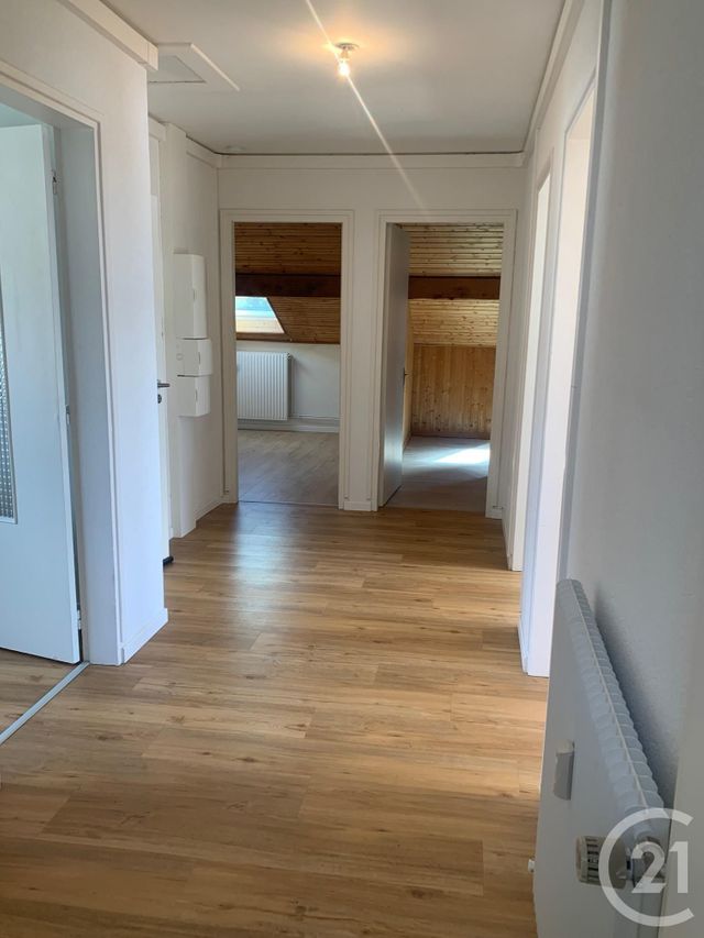 Appartement F3 &agrave; louer - 3 pi&egrave;ces - 76,45 m2 - Pontarlier - 25 - FRANCHE-COMTE