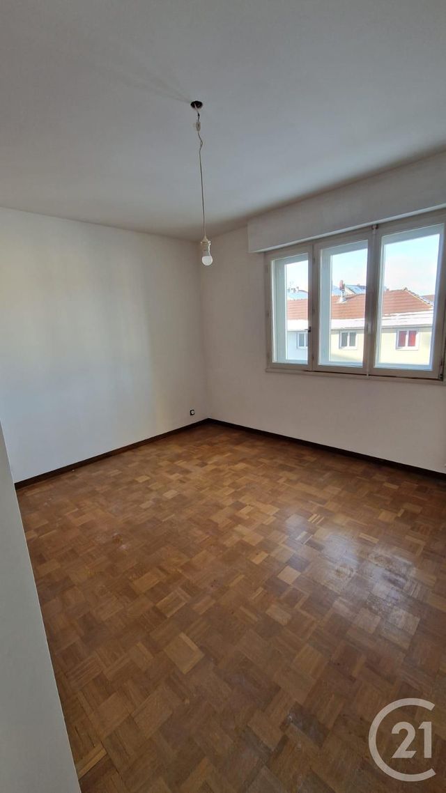 Appartement F3 &agrave; louer - 3 pi&egrave;ces - 123,78 m2 - Pontarlier - 25 - FRANCHE-COMTE