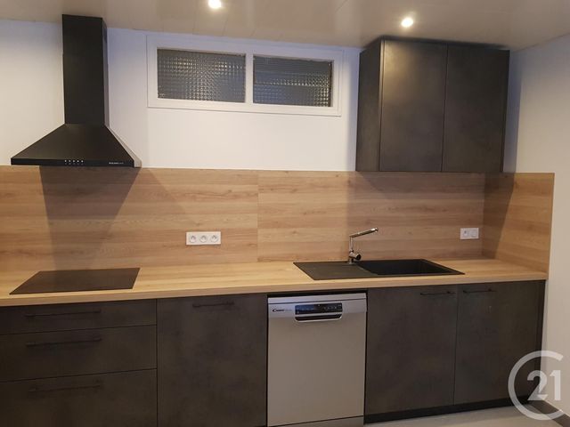 Appartement F6 &agrave; louer - 6 pi&egrave;ces - 145 m2 - Vaux Et Chantegrue - 25 - FRANCHE-COMTE