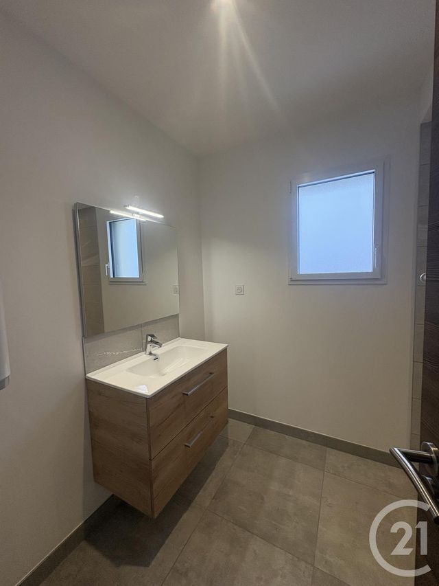 Appartement F3 &agrave; louer - 3 pi&egrave;ces - 59 m2 - Pontarlier - 25 - FRANCHE-COMTE