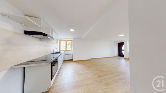 Appartement F3 &agrave; louer - 3 pi&egrave;ces - 69,73 m2 - Arcon - 25 - FRANCHE-COMTE