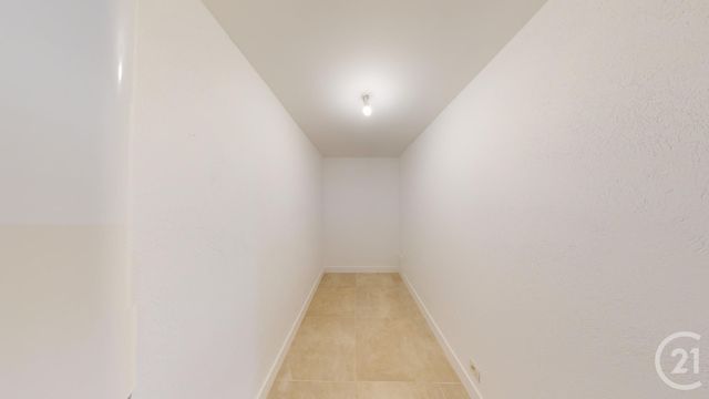 Appartement F3 &agrave; louer - 3 pi&egrave;ces - 69,73 m2 - Arcon - 25 - FRANCHE-COMTE