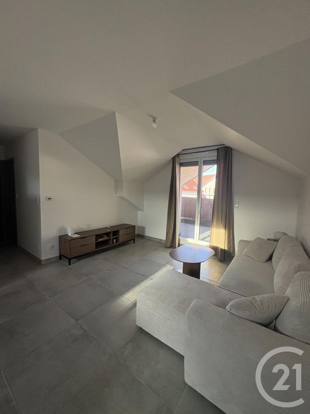 Appartement F3 &agrave; louer - 3 pi&egrave;ces - 50,65 m2 - Dommartin - 25 - FRANCHE-COMTE