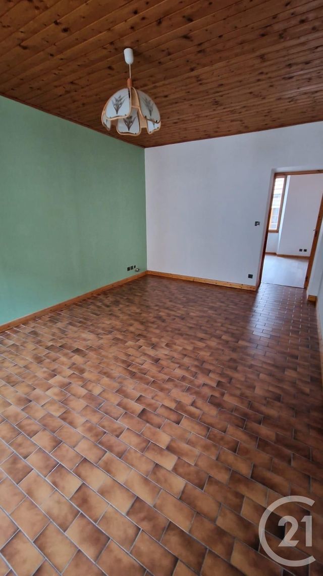 Appartement F2 &agrave; louer - 2 pi&egrave;ces - 54,29 m2 - Pontarlier - 25 - FRANCHE-COMTE