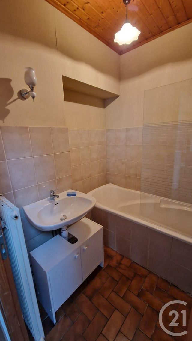 Appartement F2 &agrave; louer - 2 pi&egrave;ces - 54,29 m2 - Pontarlier - 25 - FRANCHE-COMTE