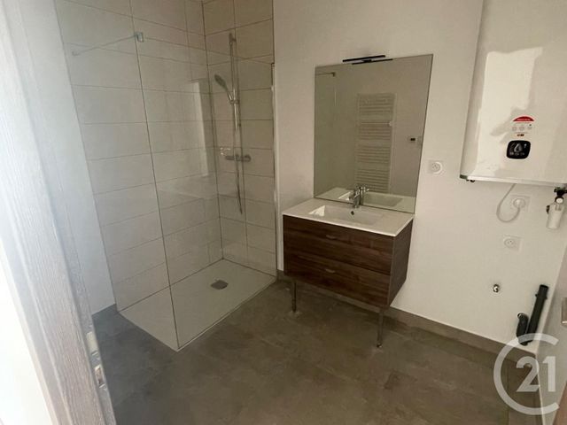 Appartement F3 &agrave; louer - 3 pi&egrave;ces - 61,70 m2 - Dommartin - 25 - FRANCHE-COMTE