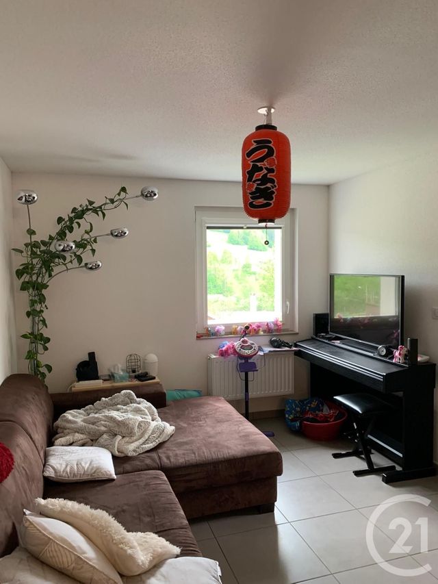 Appartement &agrave; louer - 4 pi&egrave;ces - 77,94 m2 - Ville Du Pont - 25 - FRANCHE-COMTE