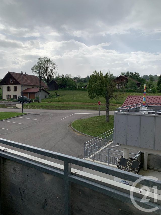 Appartement &agrave; louer - 4 pi&egrave;ces - 77,94 m2 - Ville Du Pont - 25 - FRANCHE-COMTE