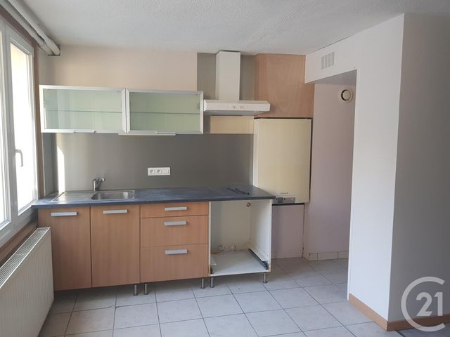 Appartement Duplex &agrave; louer - 3 pi&egrave;ces - 85,66 m2 - Pontarlier - 25 - FRANCHE-COMTE
