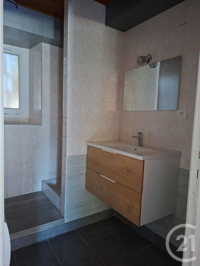 Appartement F3 bis &agrave; louer - 3 pi&egrave;ces - 73,47 m2 - La Longeville - 25 - FRANCHE-COMTE