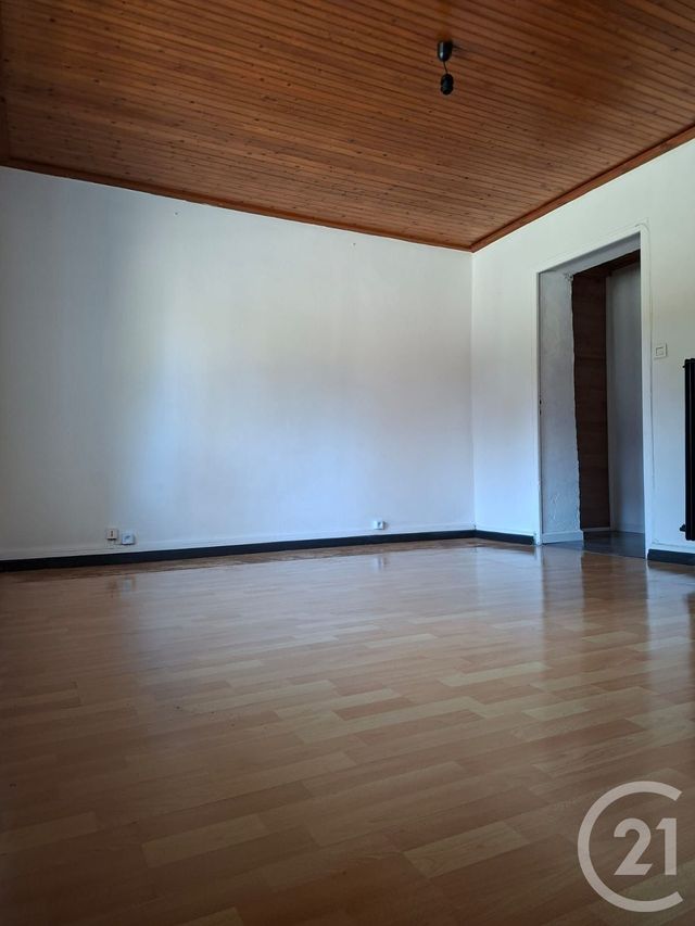 Appartement F3 bis &agrave; louer - 3 pi&egrave;ces - 73,47 m2 - La Longeville - 25 - FRANCHE-COMTE