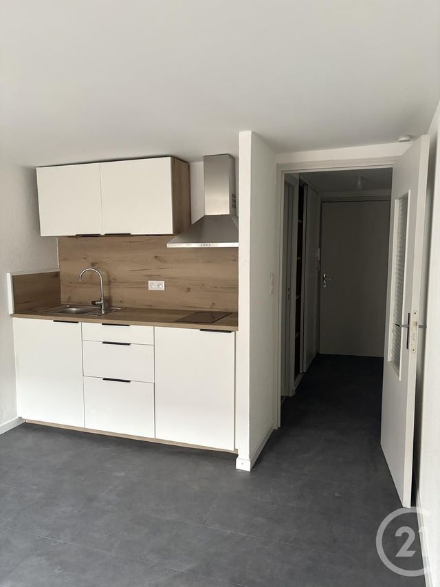Appartement Studio &agrave; louer - 1 pi&egrave;ce - 20 m2 - Pontarlier - 25 - FRANCHE-COMTE