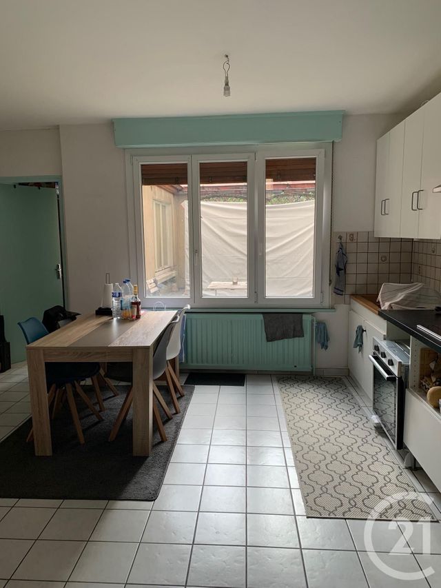 Appartement F1 &agrave; louer - 1 pi&egrave;ce - 50 m2 - Pontarlier - 25 - FRANCHE-COMTE