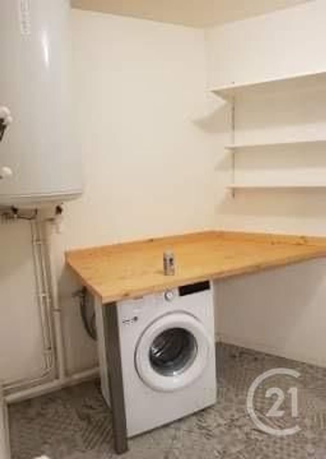 Appartement F3 &agrave; louer - 3 pi&egrave;ces - 66,64 m2 - Pontarlier - 25 - FRANCHE-COMTE