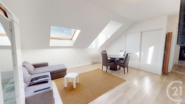 Appartement F3 &agrave; louer - 3 pi&egrave;ces - 55,30 m2 - Pontarlier - 25 - FRANCHE-COMTE