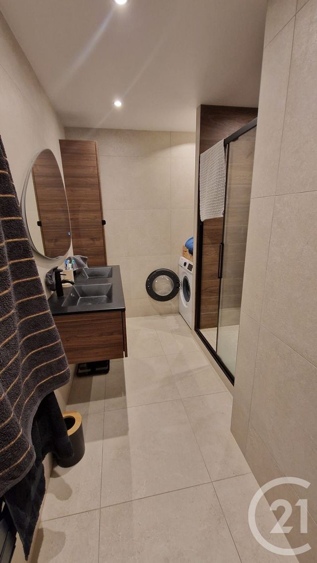 Appartement F4 &agrave; louer - 4 pi&egrave;ces - 92,94 m2 - Pontarlier - 25 - FRANCHE-COMTE