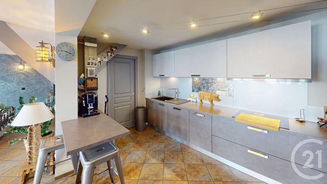 Appartement T5 &agrave; vendre - 5 pi&egrave;ces - 139 m2 - Les Fourgs - 25 - FRANCHE-COMTE