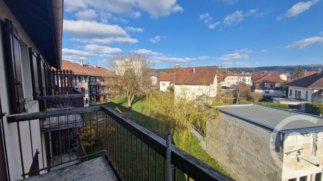 Appartement F3 &agrave; louer - 3 pi&egrave;ces - 69 m2 - Pontarlier - 25 - FRANCHE-COMTE