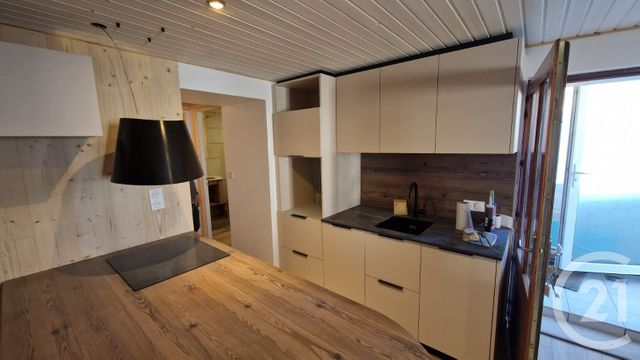Appartement F3 bis &agrave; louer - 3 pi&egrave;ces - 75,26 m2 - Oye Et Pallet - 25 - FRANCHE-COMTE