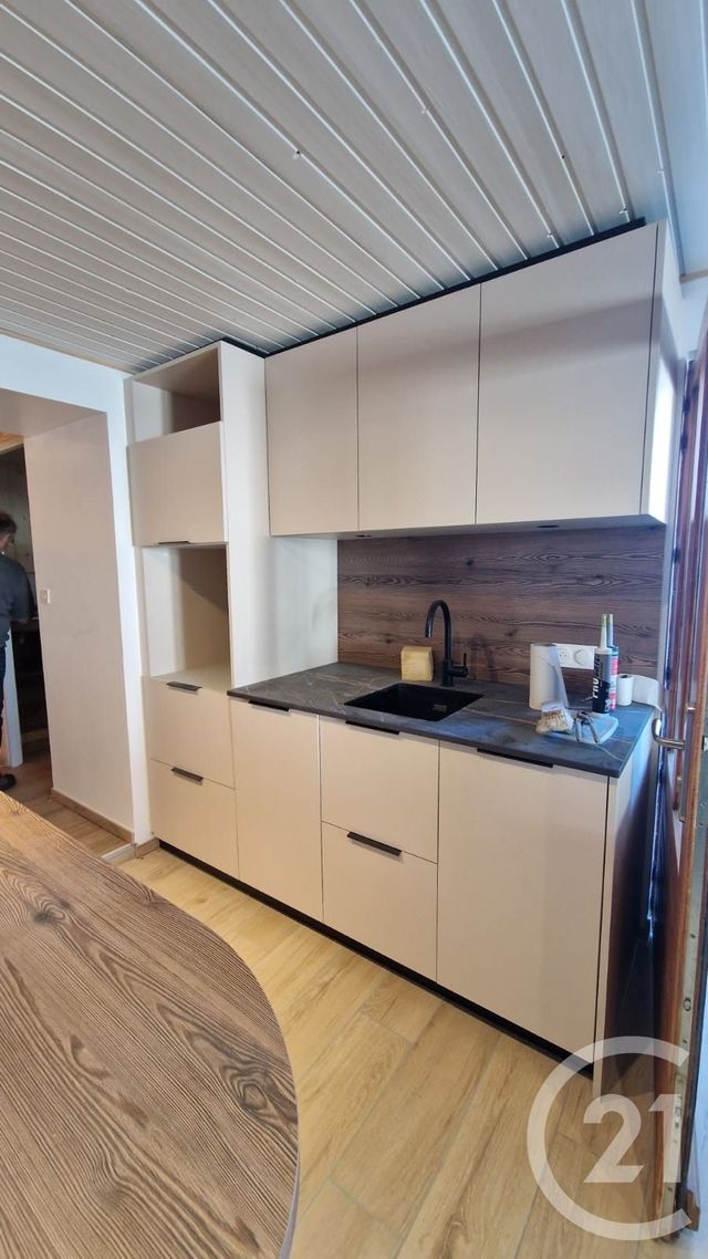 Appartement F3 bis &agrave; louer - 3 pi&egrave;ces - 75,26 m2 - Oye Et Pallet - 25 - FRANCHE-COMTE