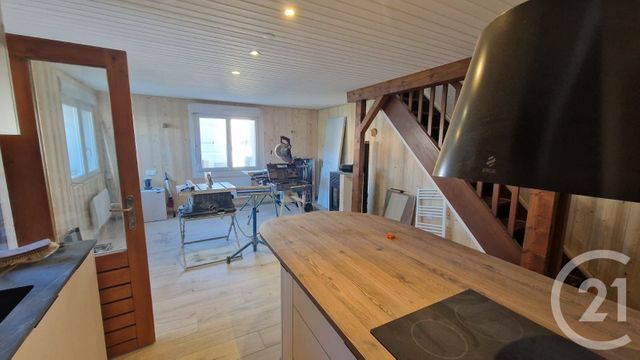 Appartement F3 bis &agrave; louer - 3 pi&egrave;ces - 75,26 m2 - Oye Et Pallet - 25 - FRANCHE-COMTE