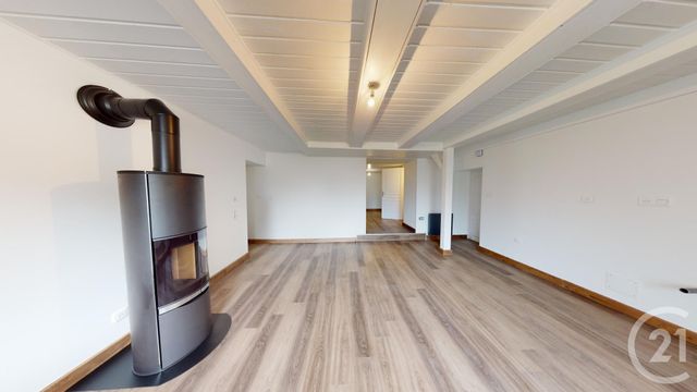 Appartement F3 &agrave; louer - 3 pi&egrave;ces - 87,21 m2 - Oye Et Pallet - 25 - FRANCHE-COMTE