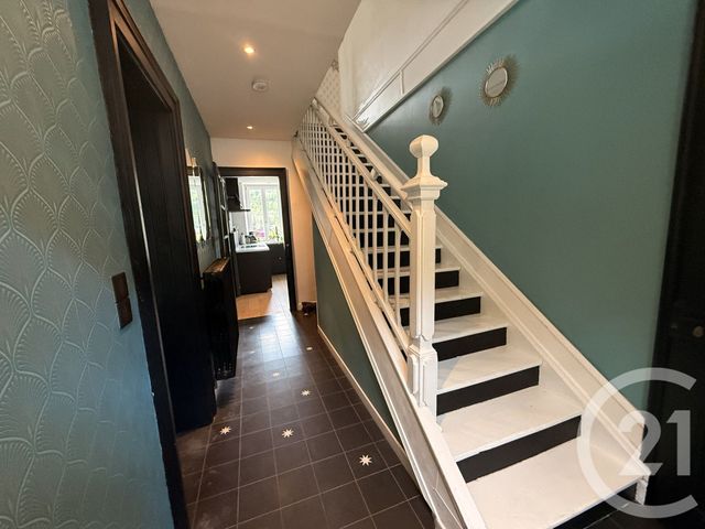 Maison &agrave; vendre - 14 pi&egrave;ces - 280 m2 - La Cluse Et Mijoux - 25 - FRANCHE-COMTE
