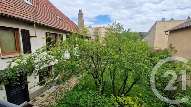 Appartement F1 bis &agrave; louer - 2 pi&egrave;ces - 61,14 m2 - Pontarlier - 25 - FRANCHE-COMTE