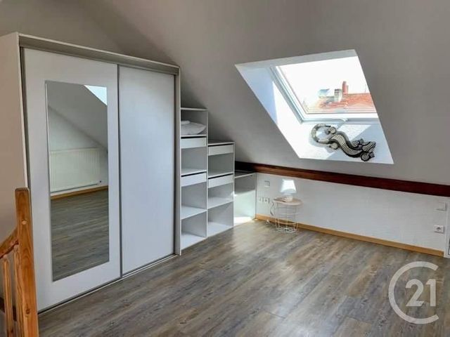 Appartement Duplex &agrave; louer - 2 pi&egrave;ces - 58,46 m2 - Pontarlier - 25 - FRANCHE-COMTE