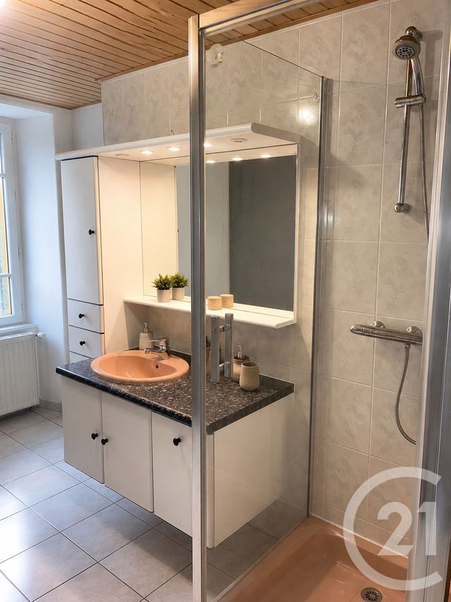 Appartement T2 &agrave; vendre - 2 pi&egrave;ces - 48 m2 - La Cluse Et Mijoux - 25 - FRANCHE-COMTE