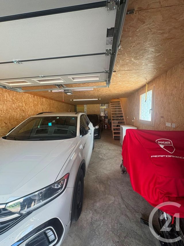 Appartement F3 &agrave; louer - 3 pi&egrave;ces - 76,84 m2 - Sombacour - 25 - FRANCHE-COMTE