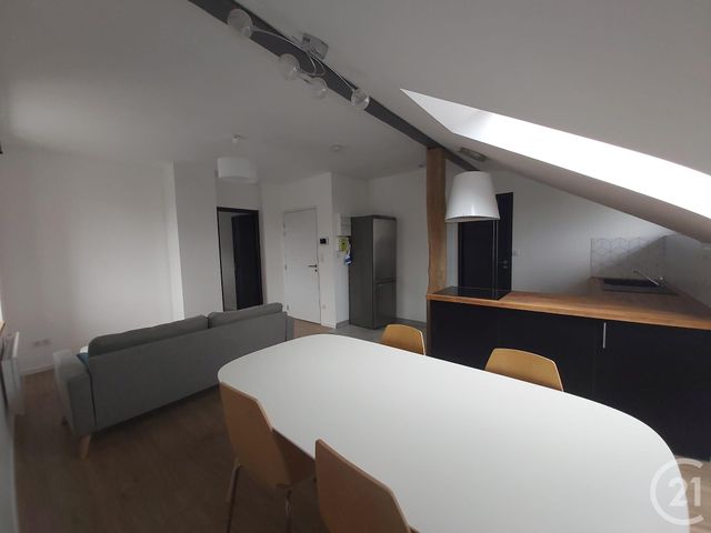 Appartement F2 &agrave; louer - 2 pi&egrave;ces - 46,90 m2 - Pontarlier - 25 - FRANCHE-COMTE