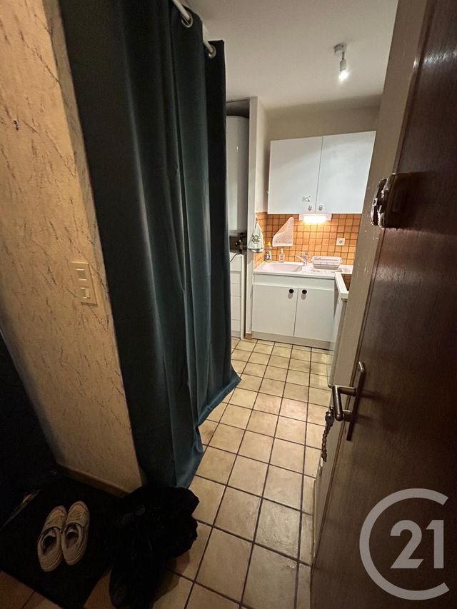 Appartement Studio &agrave; louer - 1 pi&egrave;ce - 27,03 m2 - Pontarlier - 25 - FRANCHE-COMTE