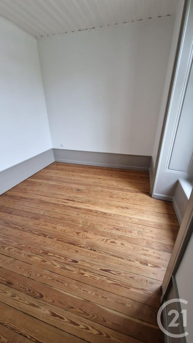 Appartement F3 &agrave; louer - 3 pi&egrave;ces - 60 m2 - Pontarlier - 25 - FRANCHE-COMTE