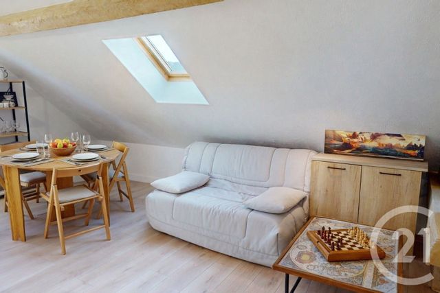 Appartement F3 &agrave; louer - 3 pi&egrave;ces - 50,04 m2 - Pontarlier - 25 - FRANCHE-COMTE