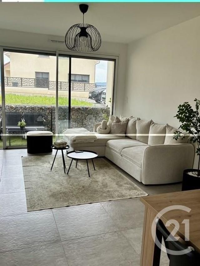 Appartement F3 &agrave; louer - 3 pi&egrave;ces - 60,65 m2 - Dommartin - 25 - FRANCHE-COMTE