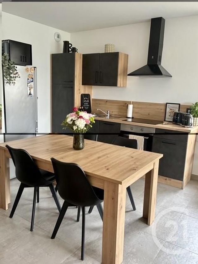 Appartement F3 &agrave; louer - 3 pi&egrave;ces - 60,65 m2 - Dommartin - 25 - FRANCHE-COMTE
