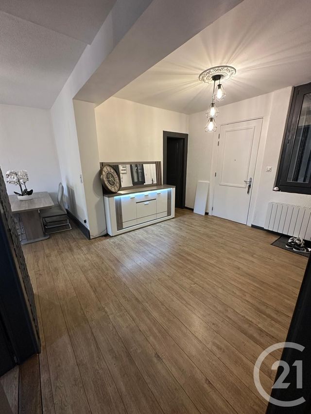 Appartement F3 &agrave; louer - 3 pi&egrave;ces - 68,08 m2 - Pontarlier - 25 - FRANCHE-COMTE