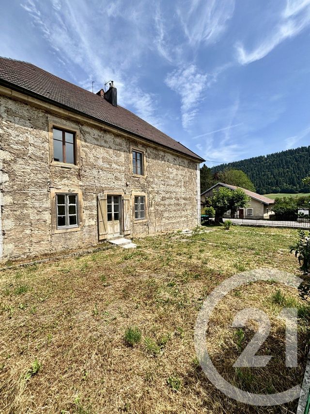 Appartement T4 &agrave; vendre - 5 pi&egrave;ces - 110 m2 - Verrieres De Joux - 25 - FRANCHE-COMTE