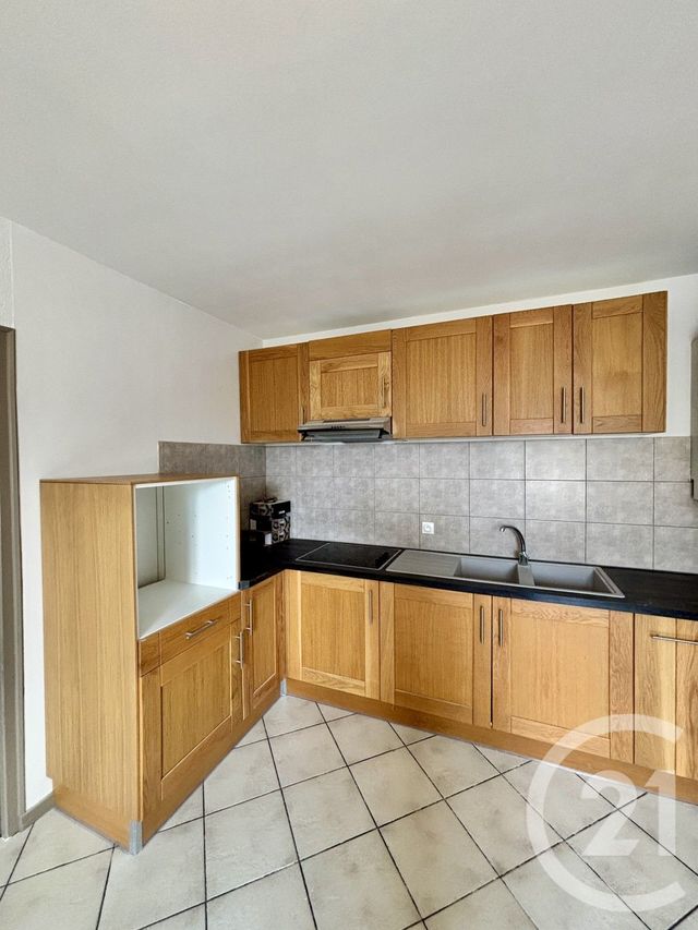 Appartement T3 &agrave; vendre - 3 pi&egrave;ces - 45,67 m2 - Verrieres De Joux - 25 - FRANCHE-COMTE
